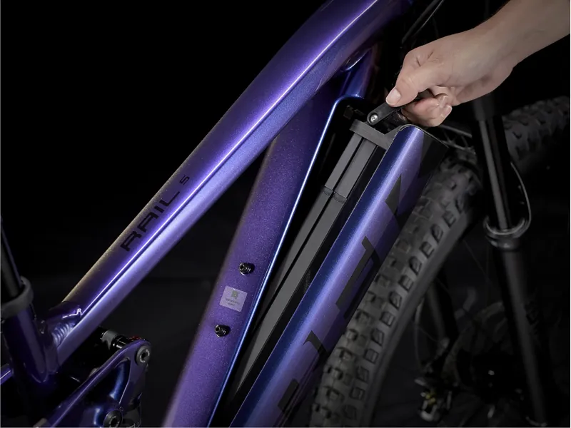 Trek Rail 5 SX 625 29er Electric Bike 2021 Purple Flip/Trek Black-3